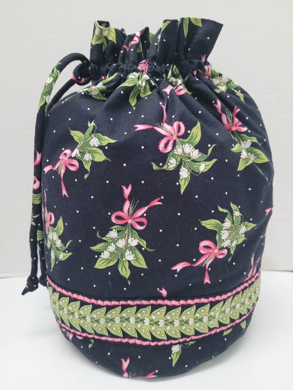 Vera Bradley Black/Pink/Green Floral Ditty Bag, 13 X 8. Breast Cancer Campaign